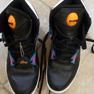 Men's Reebok Blk Athletic Shoes